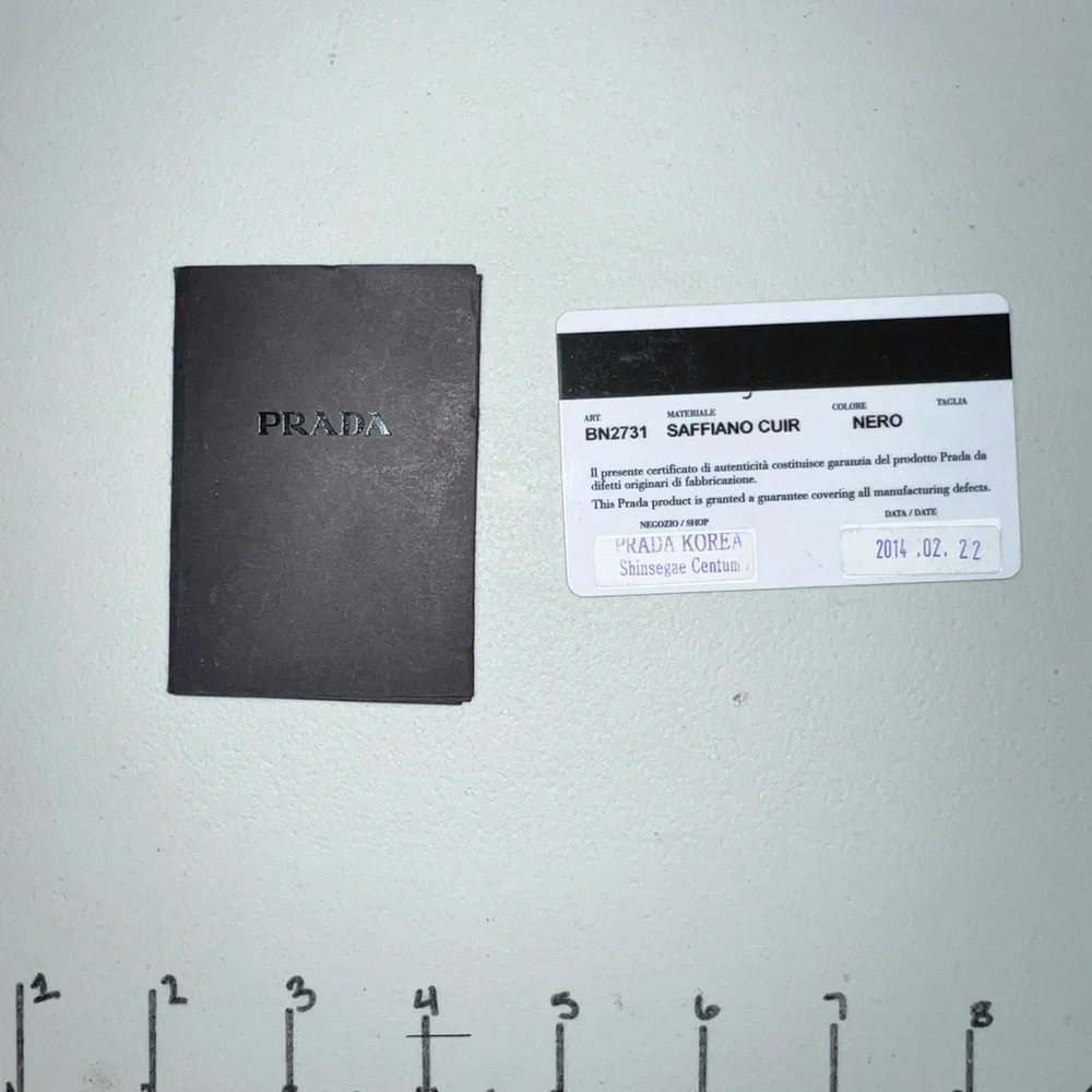 Authentic Prada Large Promenade - Picture 11 of 16